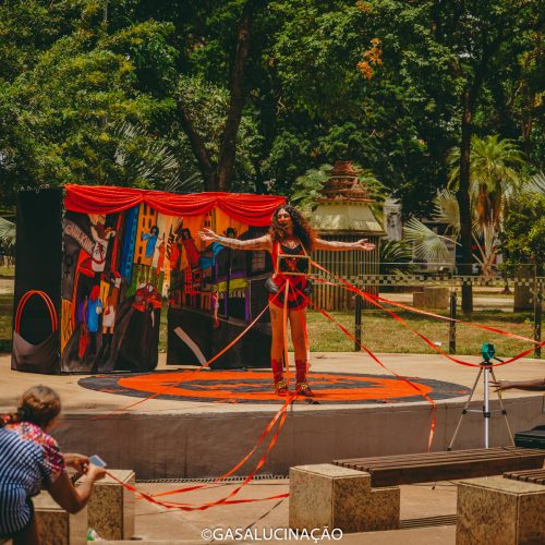 Espetáculo Tarântula Transita será apresentado dias 30 e 31/08 em São Paulo